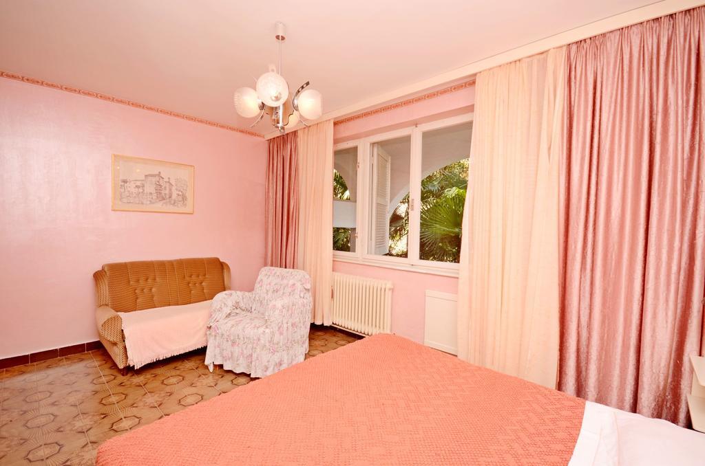 Apartments Dea Porec Exterior photo