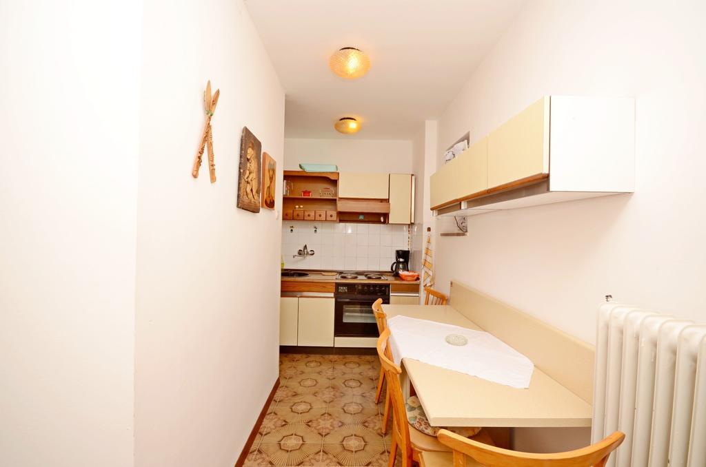 Apartments Dea Porec Exterior photo